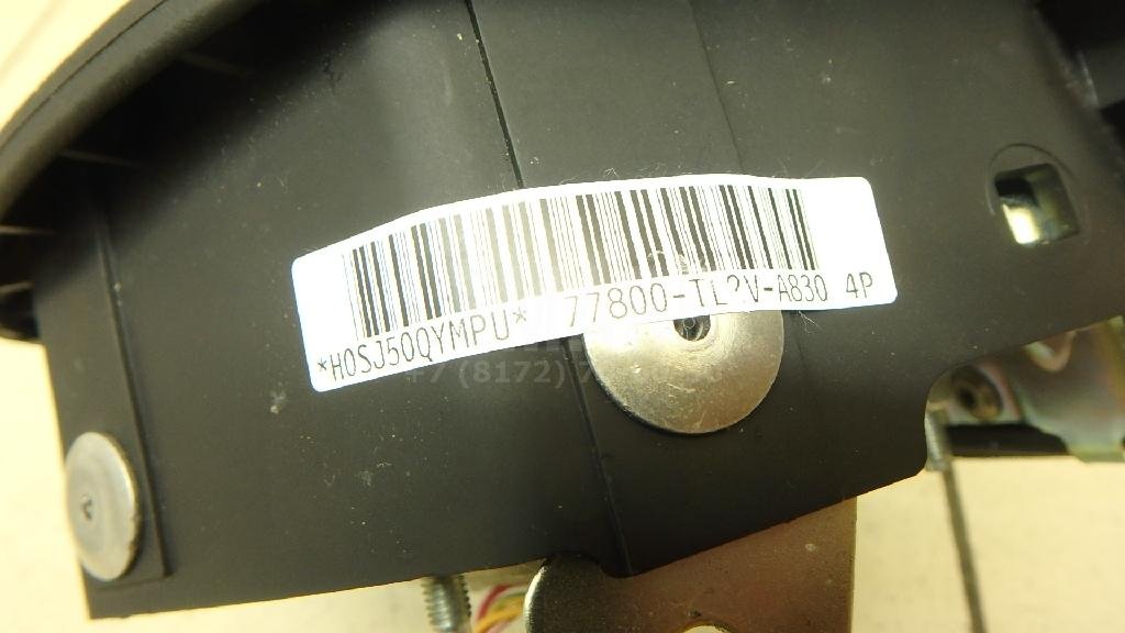 Подушка безопасности в рулевое колесо