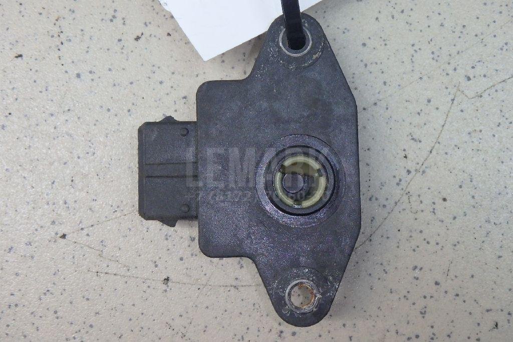 Датчик положения дроссельной заслонки