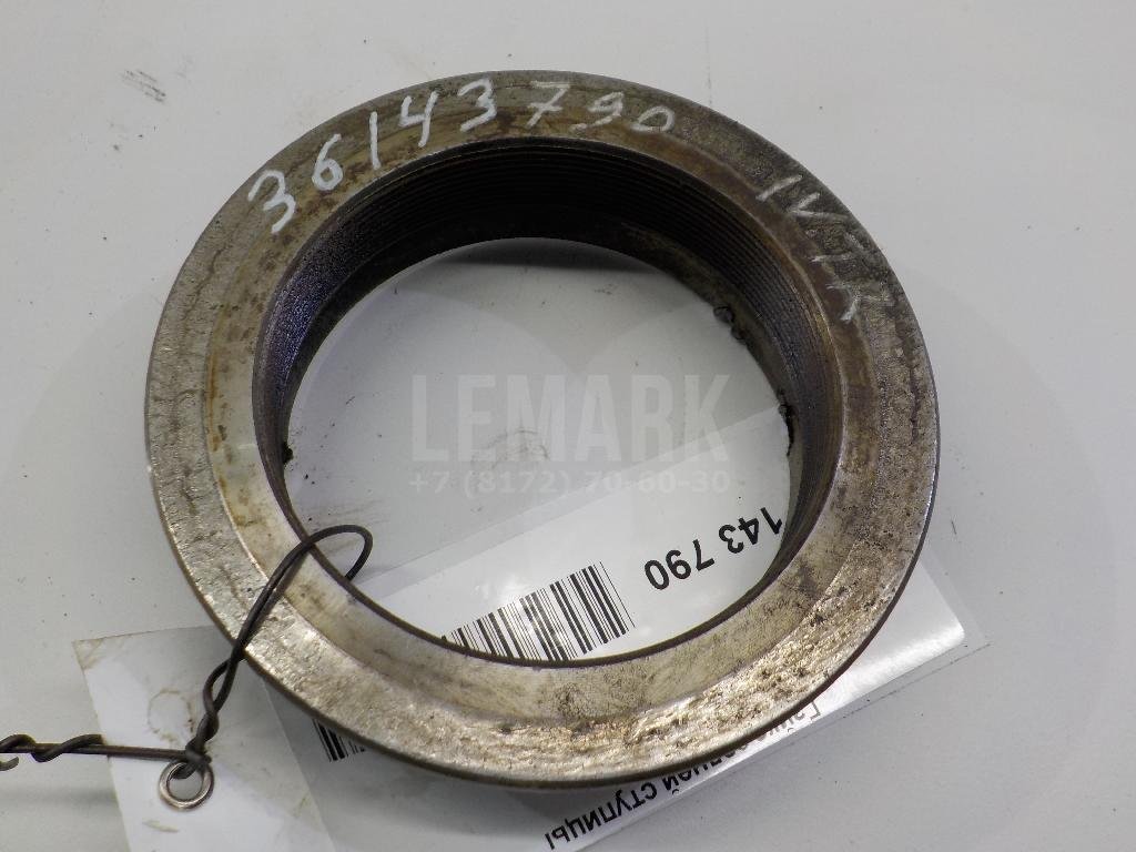 Гайка задней ступицы