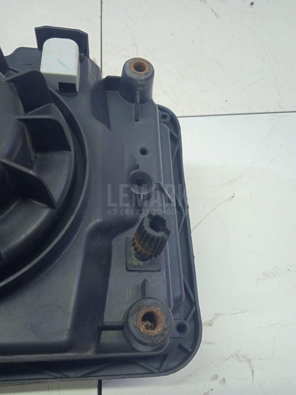 Фара правая для  Alfa Romeo Alfetta 1974-1986