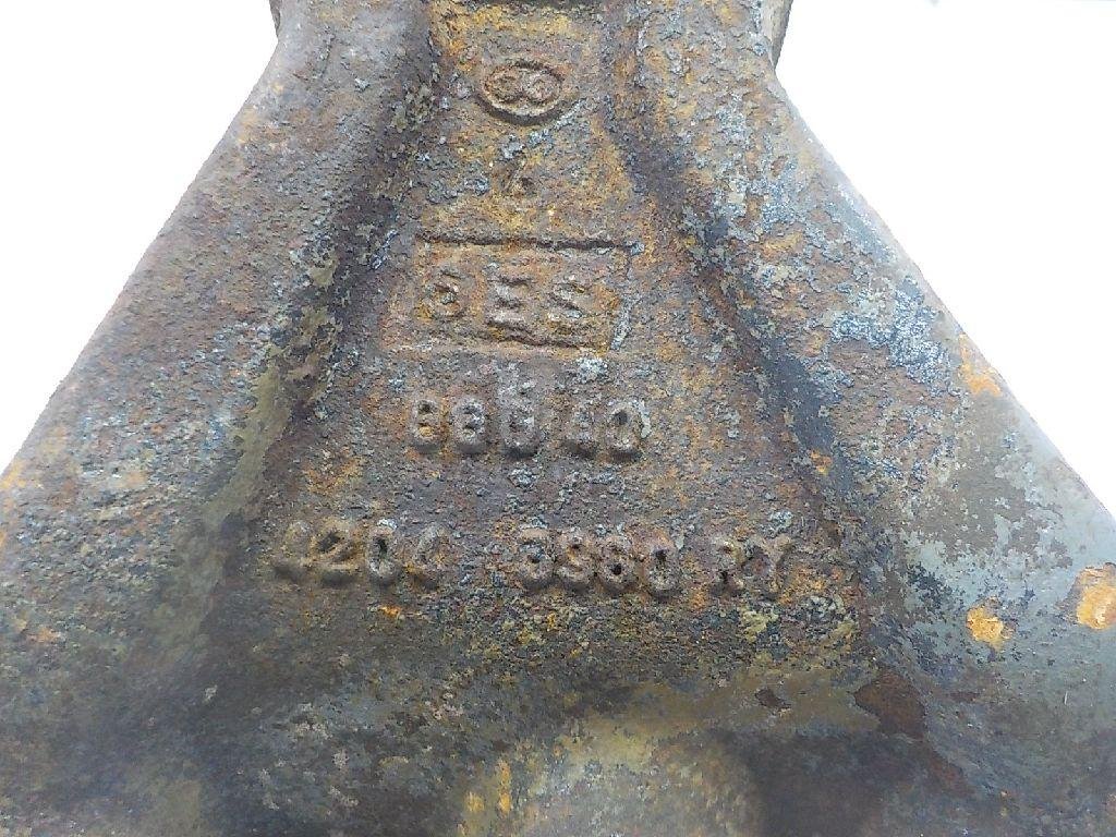 Кронштейн реактивной тяги