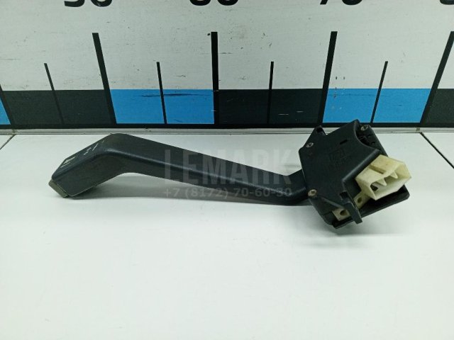 Переключатель поворотов подрулевой