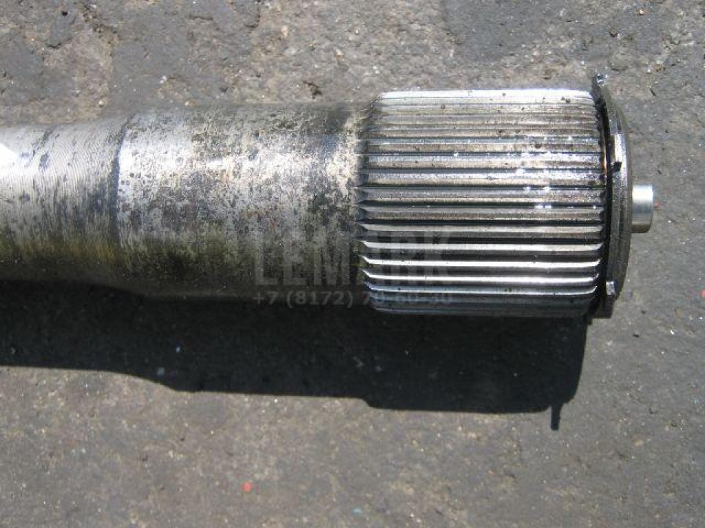 Полуось задняя левая