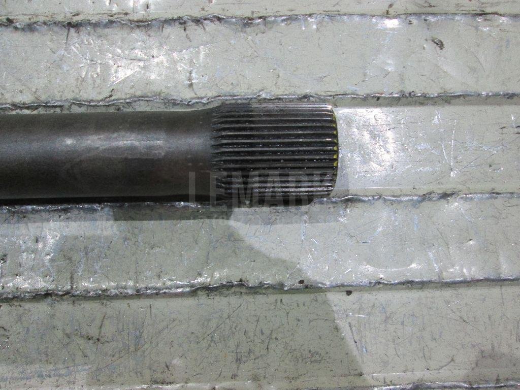 Полуось задняя левая