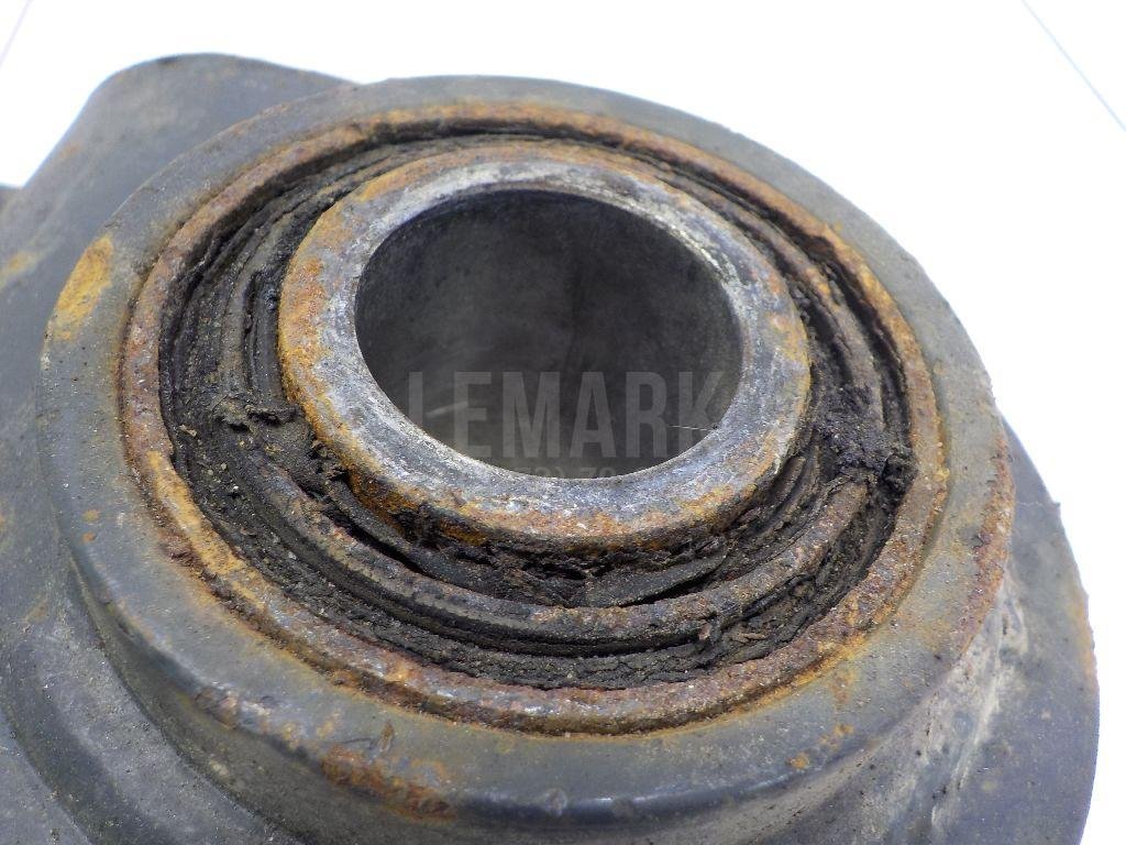 Кронштейн крепления заднего стабилизатора