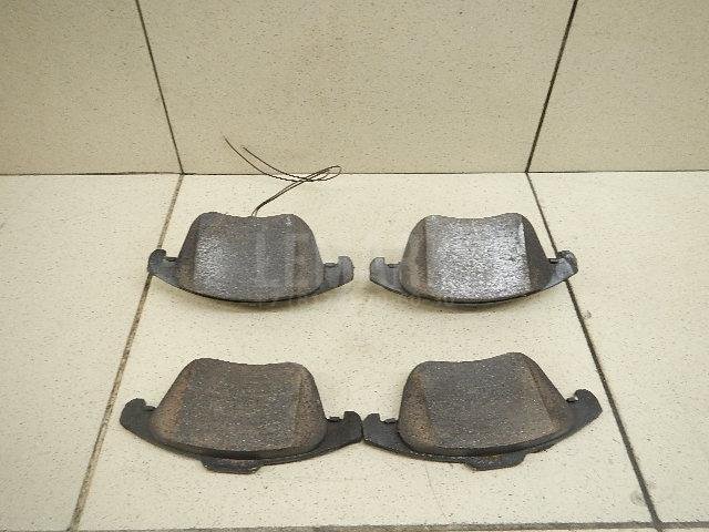 Колодки тормозные передние к-кт