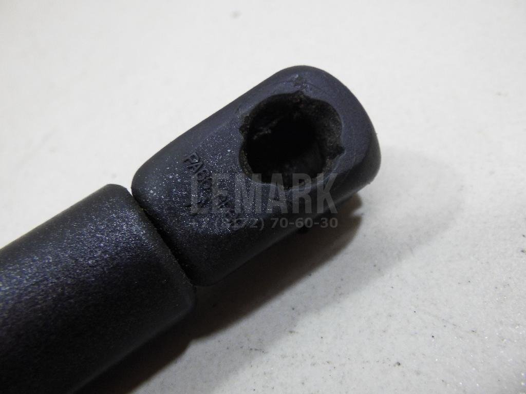 Амортизатор крышки багажника