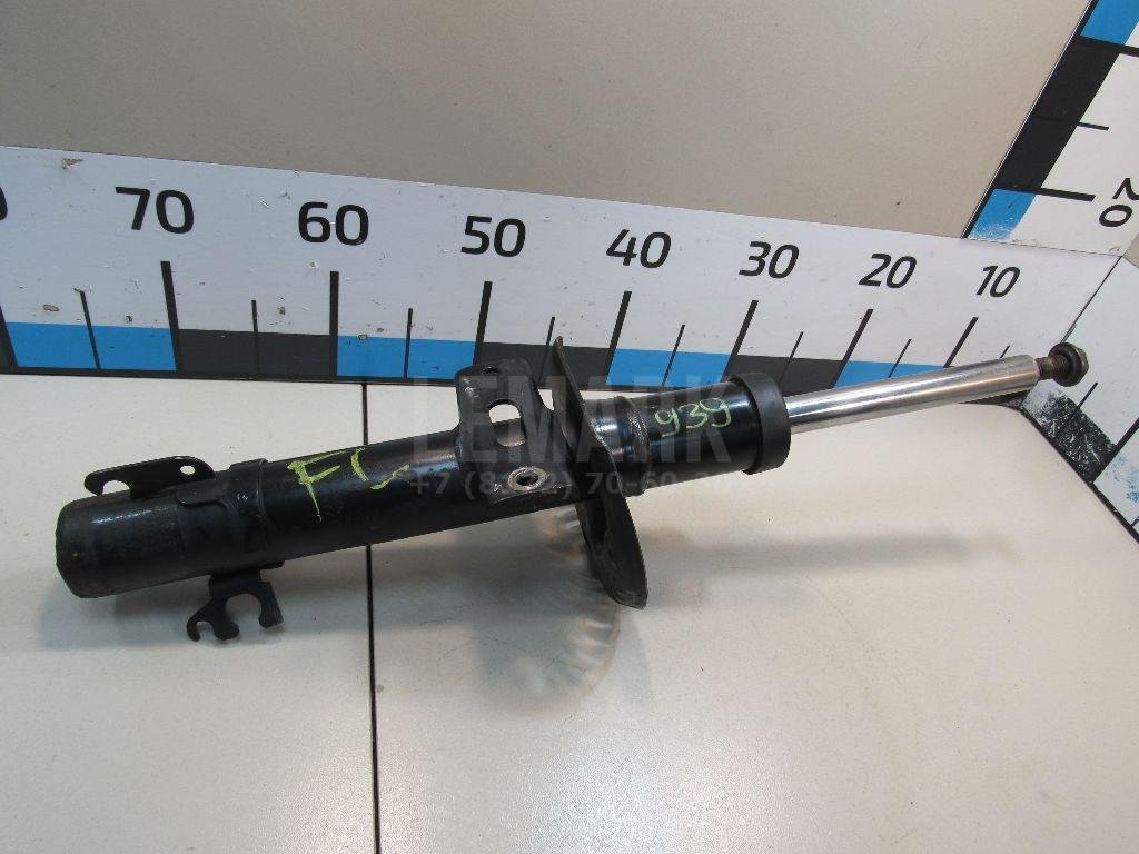 Амортизатор передний