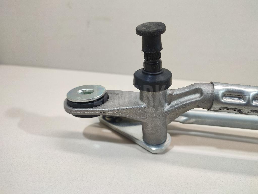 Трапеция стеклоочистителей для  Audi A3 [8PA] Sportback 2004-2013