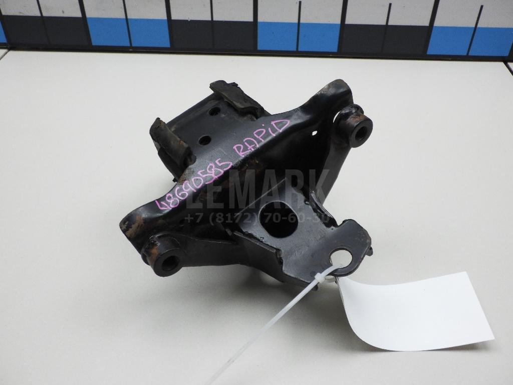 Опора КПП левая