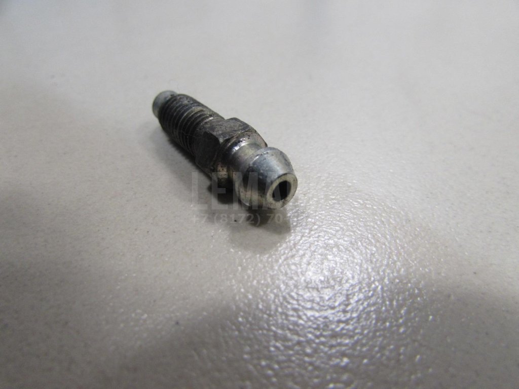 Штуцер прокачки тормозов