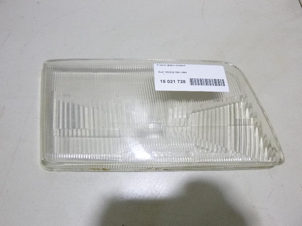 Стекло фары правой