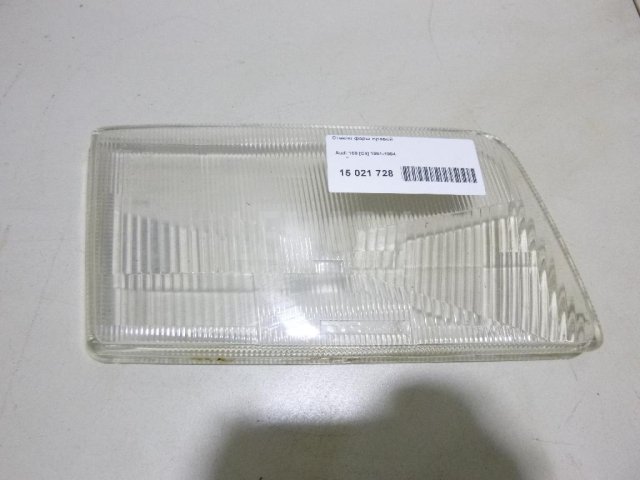 Стекло фары правой