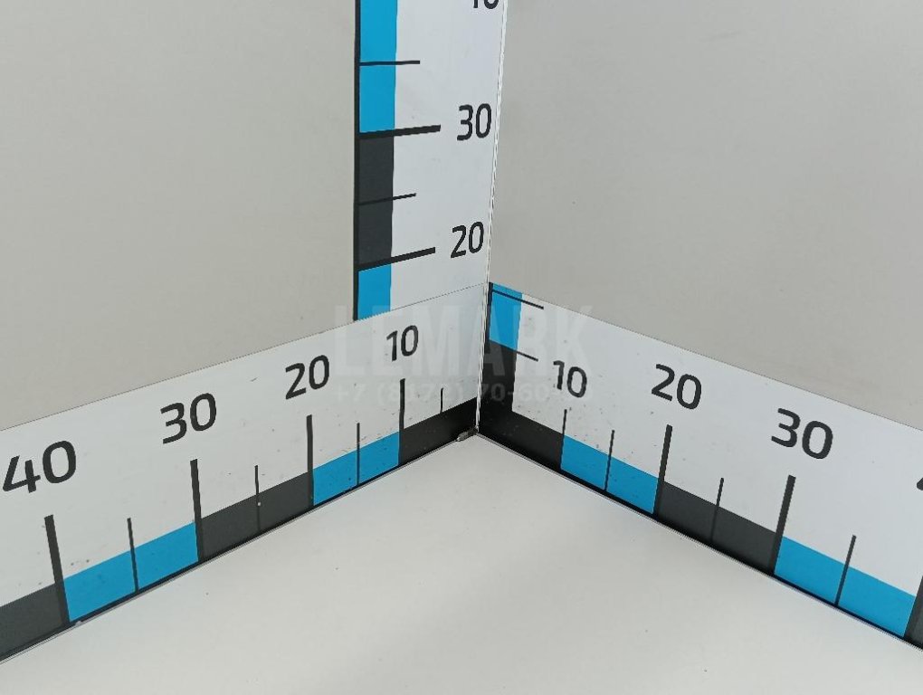 Штуцер прокачки тормозов