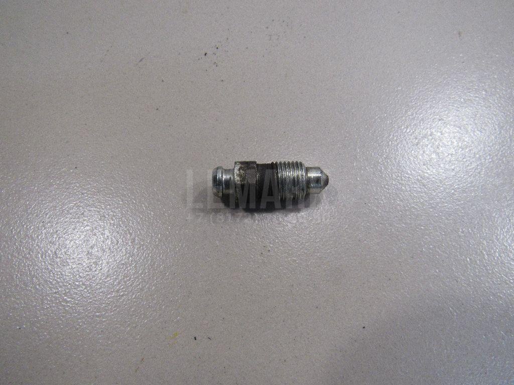 Штуцер прокачки тормозов