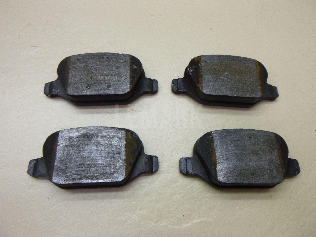 Колодки тормозные задние дисковые к-кт