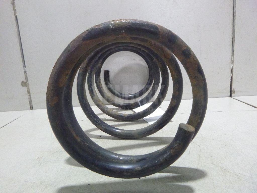 Пружина передняя