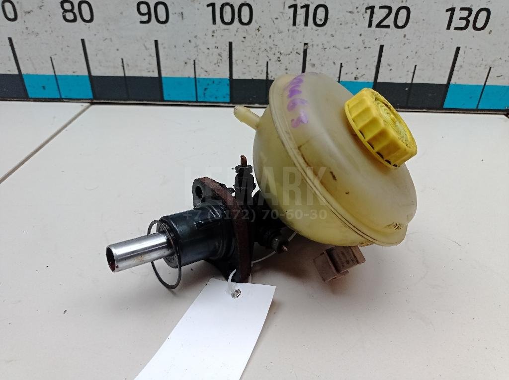 Цилиндр тормозной главный