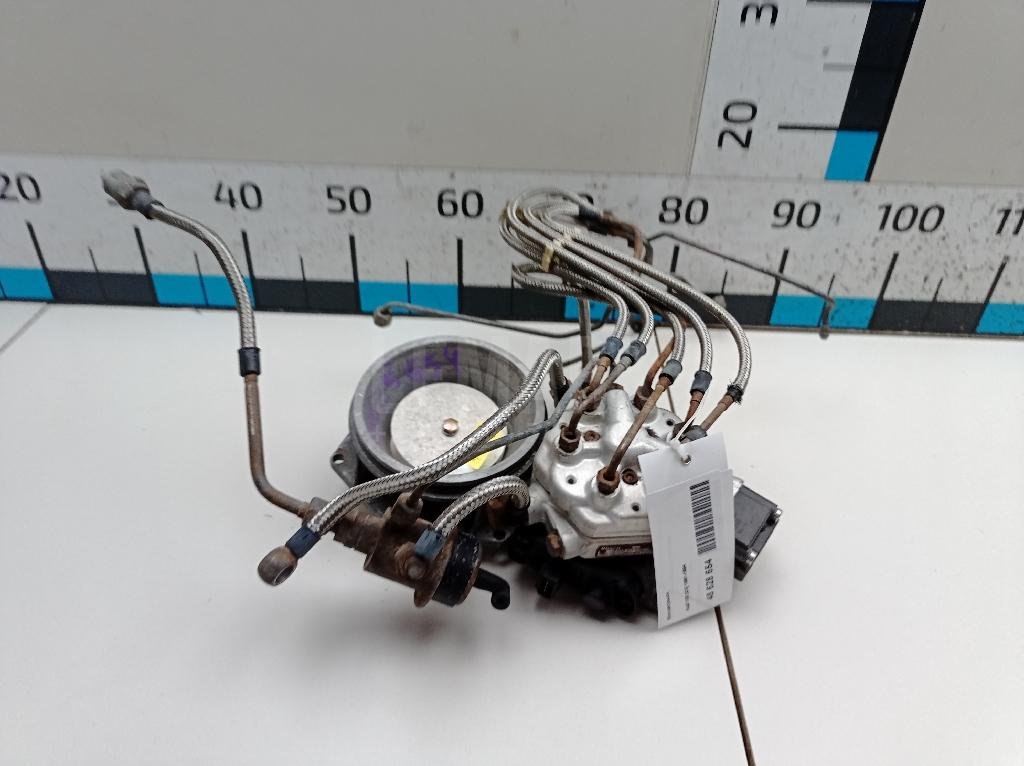 Дозатор распределитель топлива для  Audi A4 [B7] 2005-2007