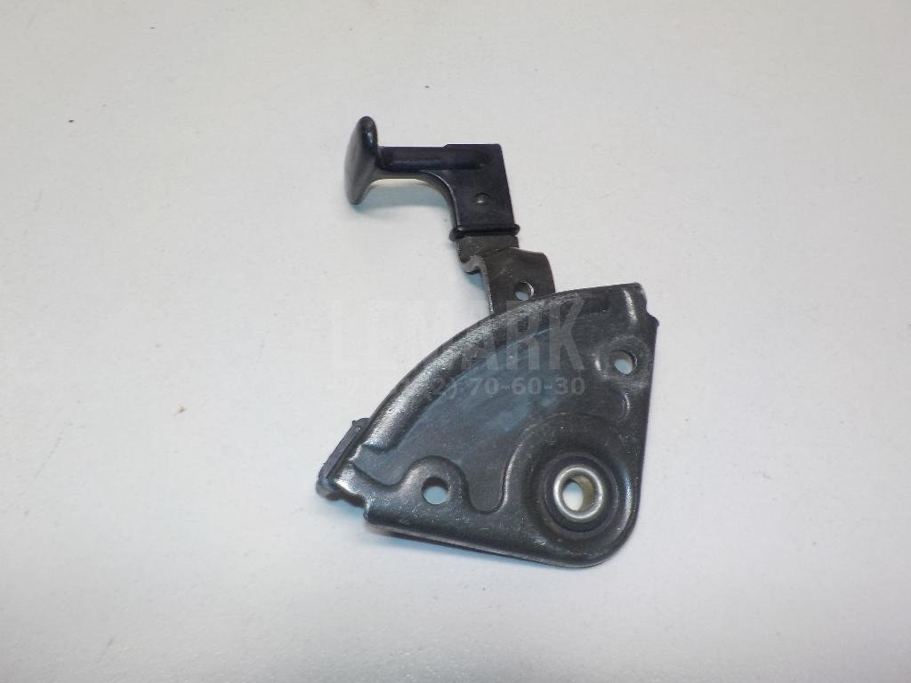 Ручка открывания капота