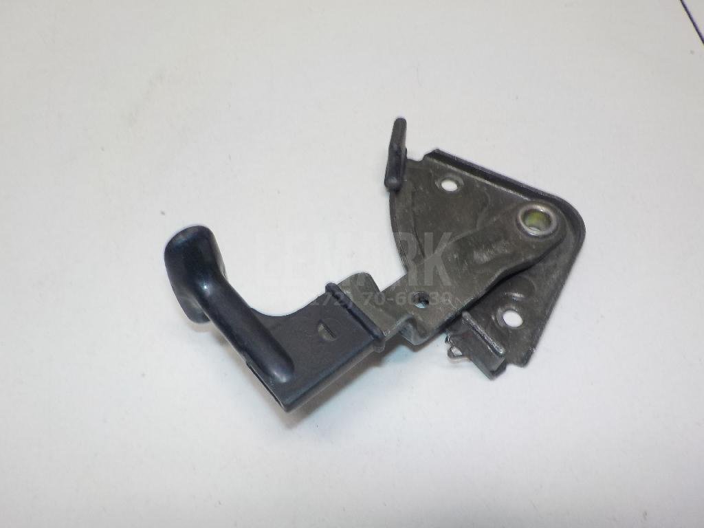 Ручка открывания капота