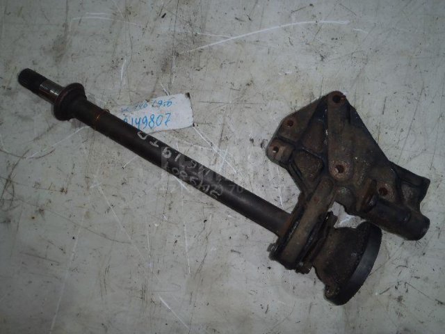 Полуось промежуточная (привод)