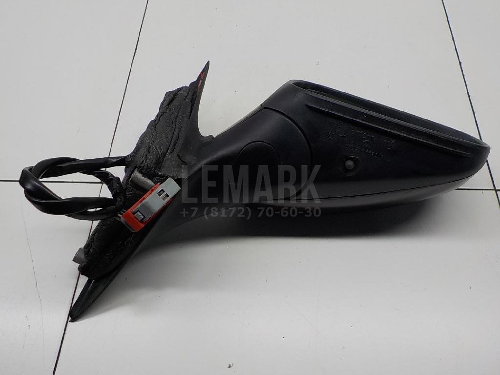 Зеркало правое электрическое