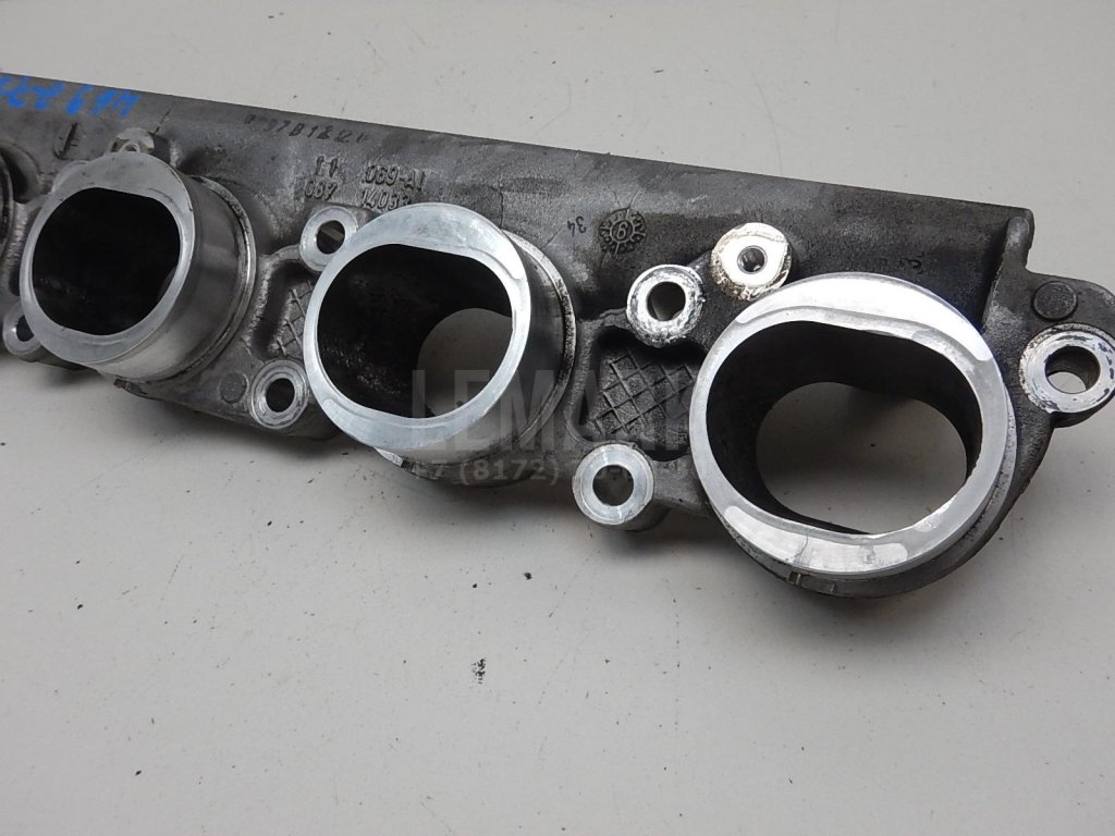 Рейка топливная (рампа)