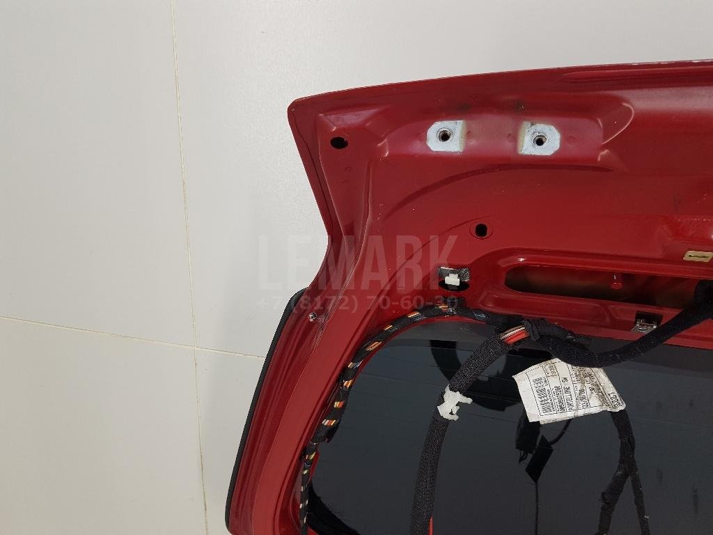 Дверь багажника со стеклом