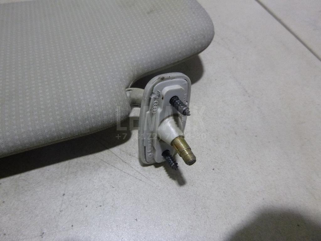 Козырек солнцезащитный (внутри)