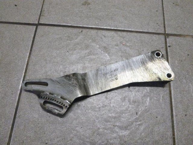 Натяжитель ремня