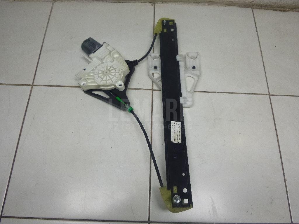 Стеклоподъемник электр. задний правый