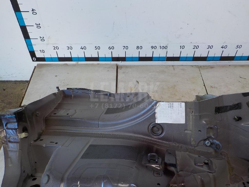 Крыло заднее правое