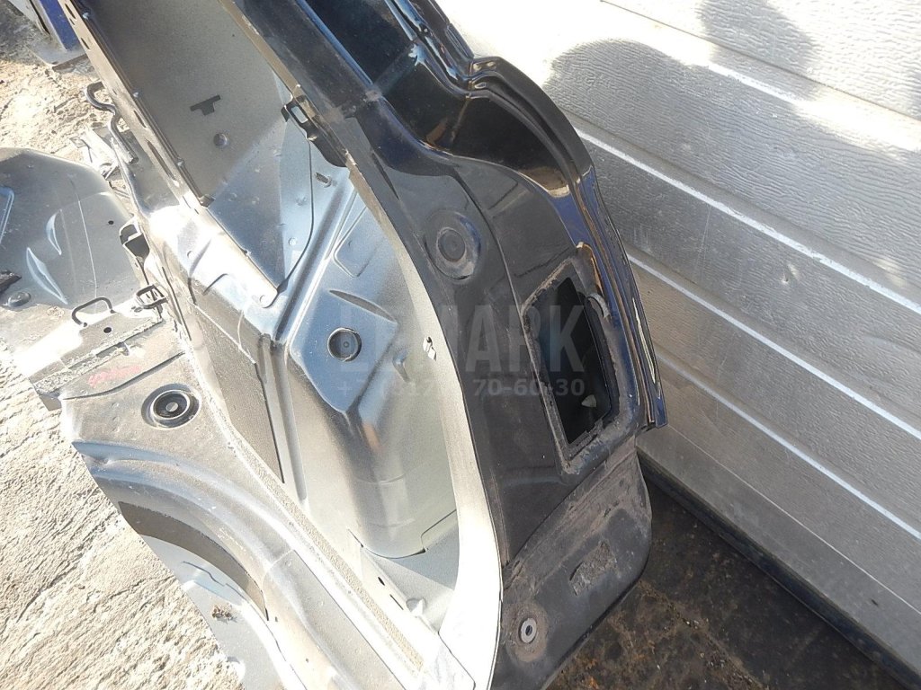 Крыло заднее правое