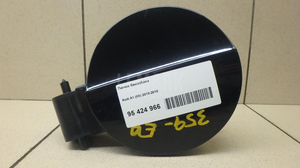 Лючок бензобака для  Audi 100 [C4] 1991-1994