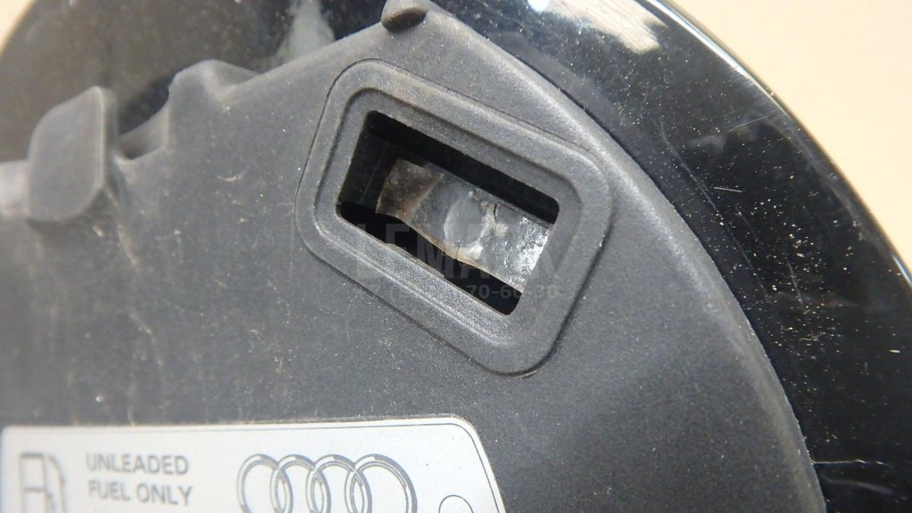 Лючок бензобака для  Audi 100 [C4] 1991-1994