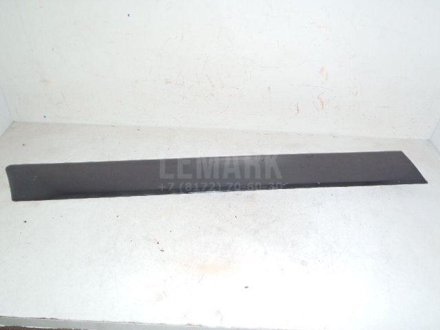 Молдинг задней правой двери