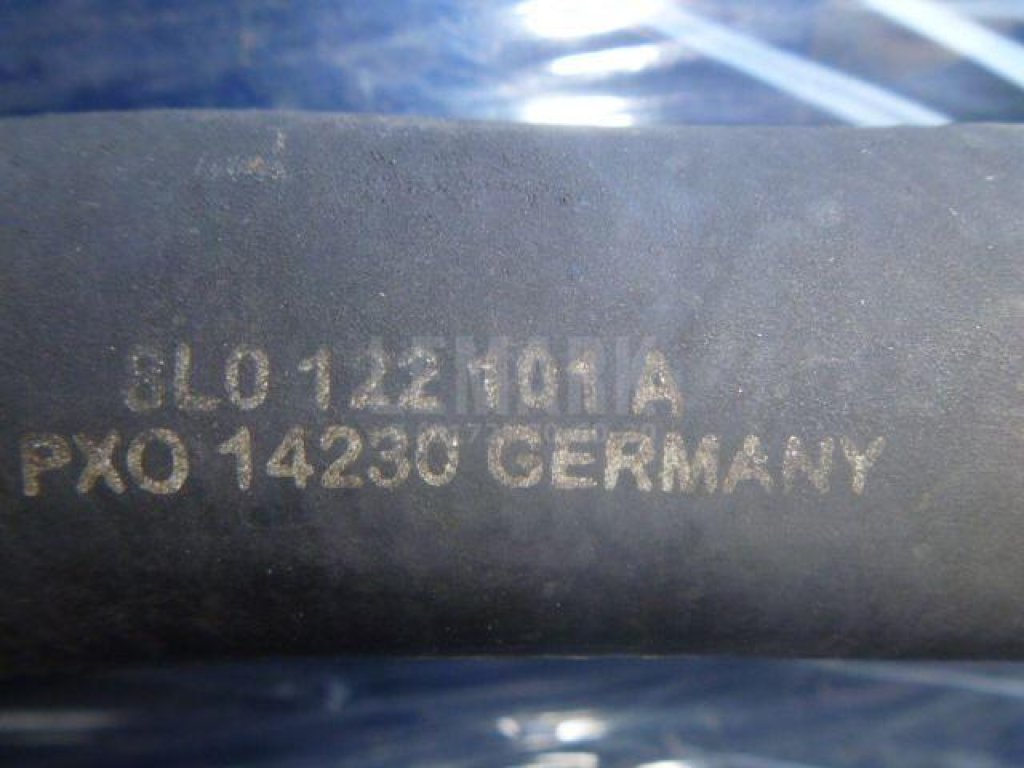 Патрубок радиатора