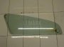 Стекло двери передней левой (форточка)