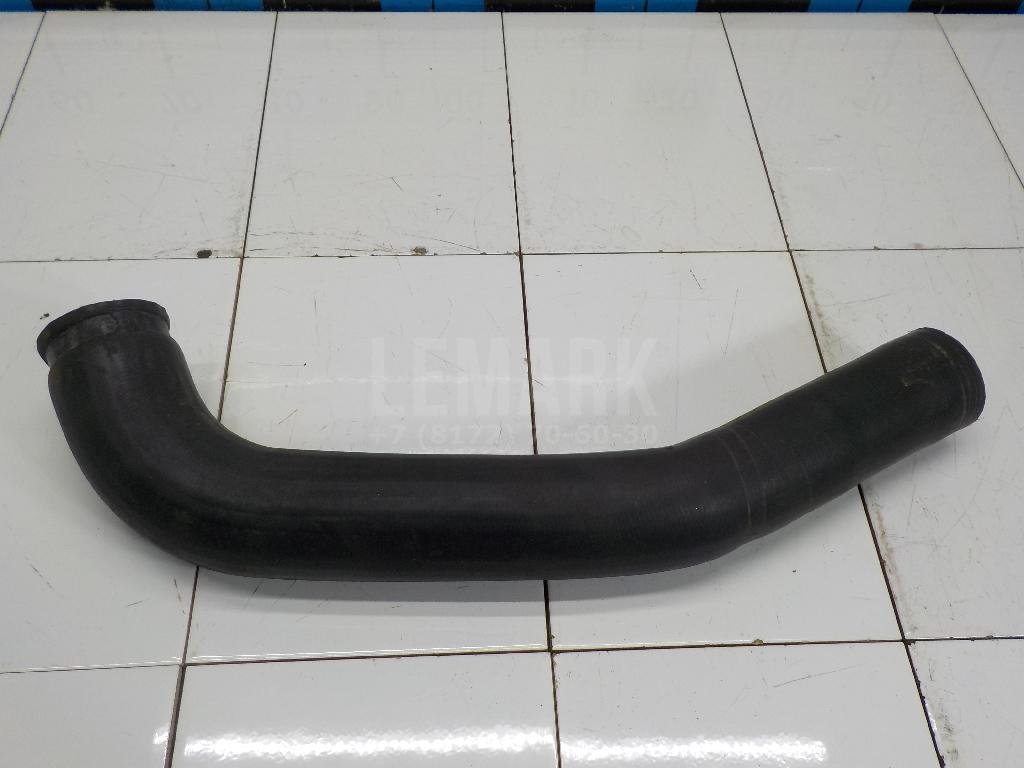 Патрубок радиатора