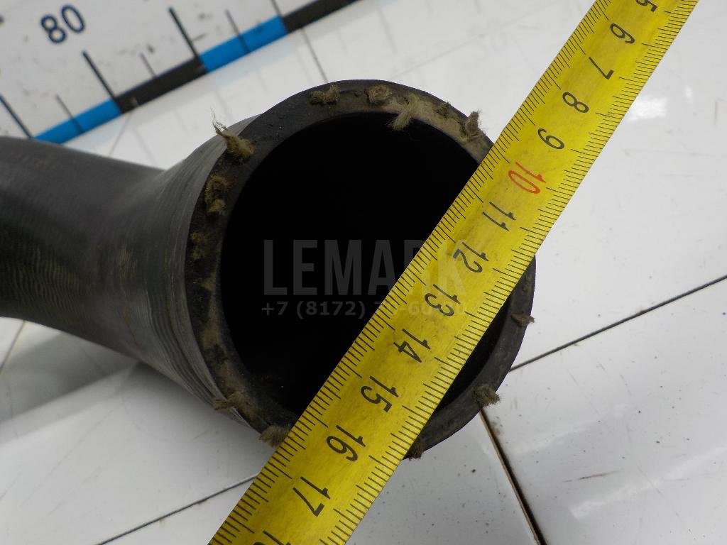 Патрубок радиатора