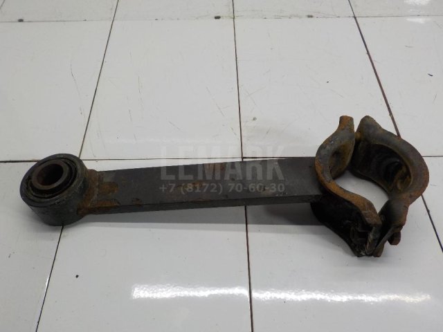 Стойка переднего стабилизатора