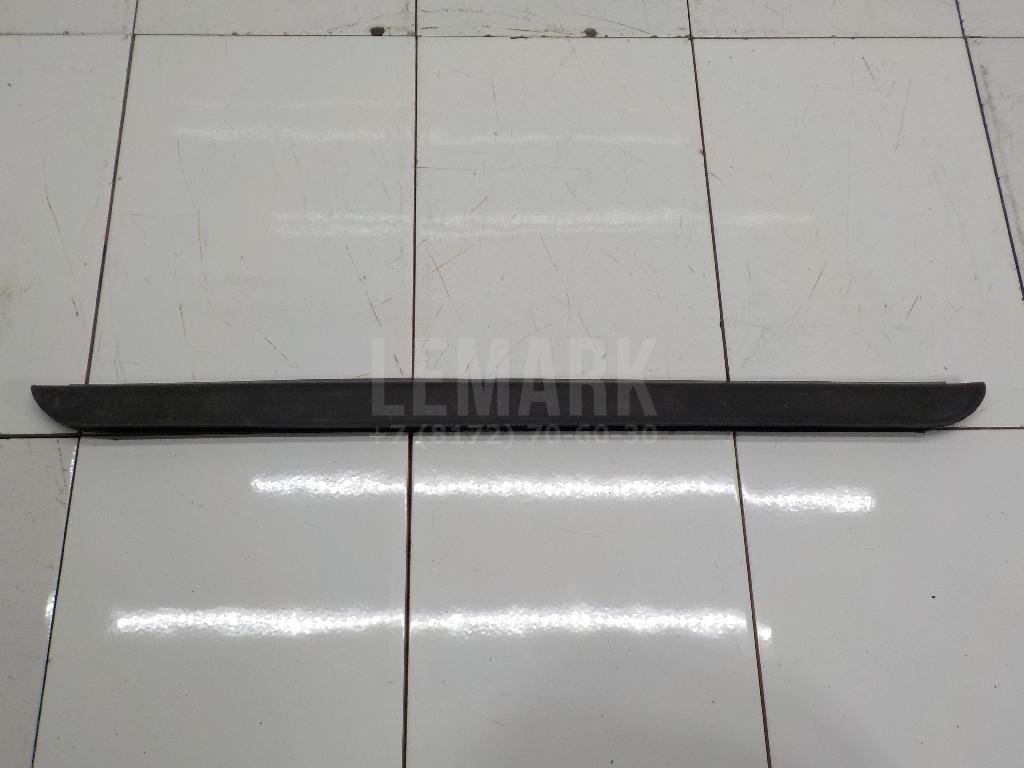 Уплотнитель стекла двери