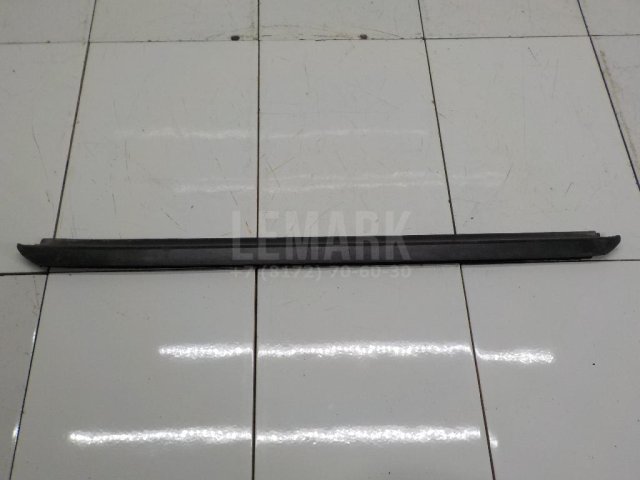 Уплотнитель стекла двери