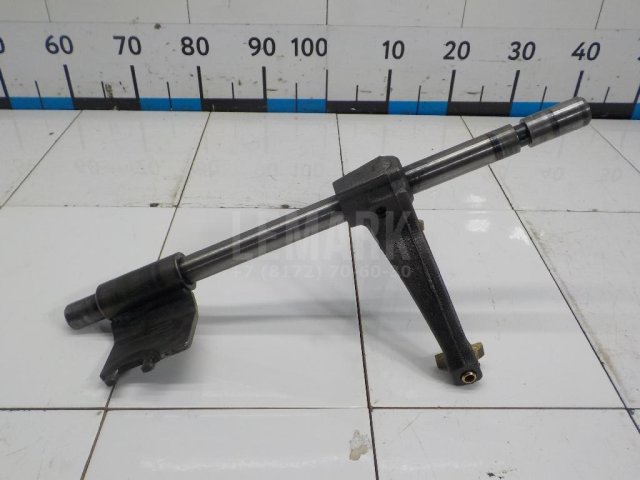 Вилка включения передачи