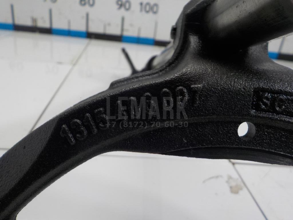 Вилка включения передачи