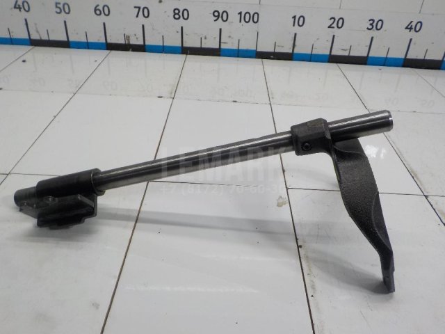 Вилка включения передачи