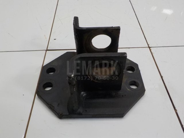 Кронштейн крепления переднего стабилизатора