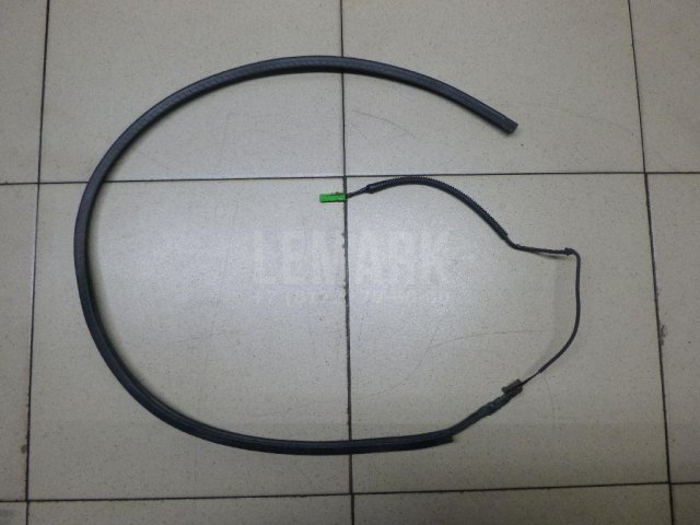 Уплотнитель багажника