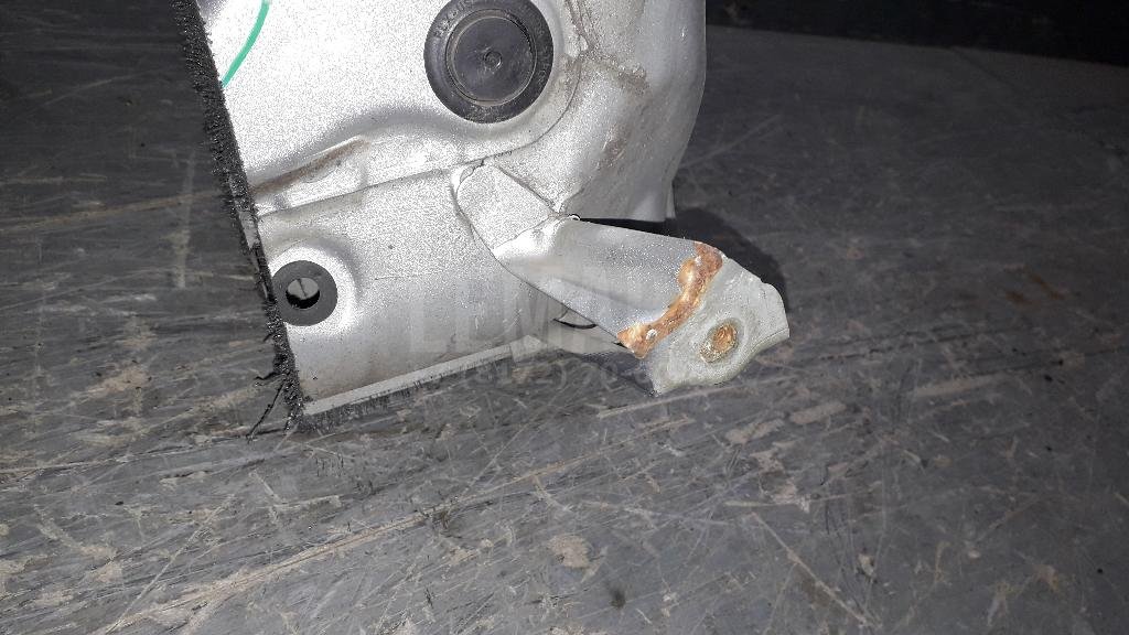 Стойка передней двери для  Audi A4 [B5] 1994-2001